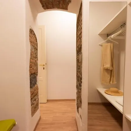 Apartament Russomanno *