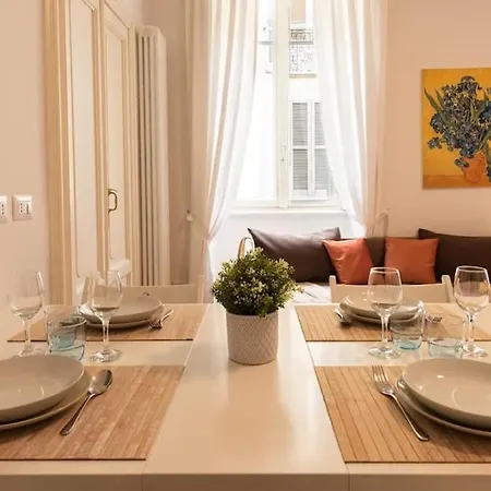 Russomanno Apartament *